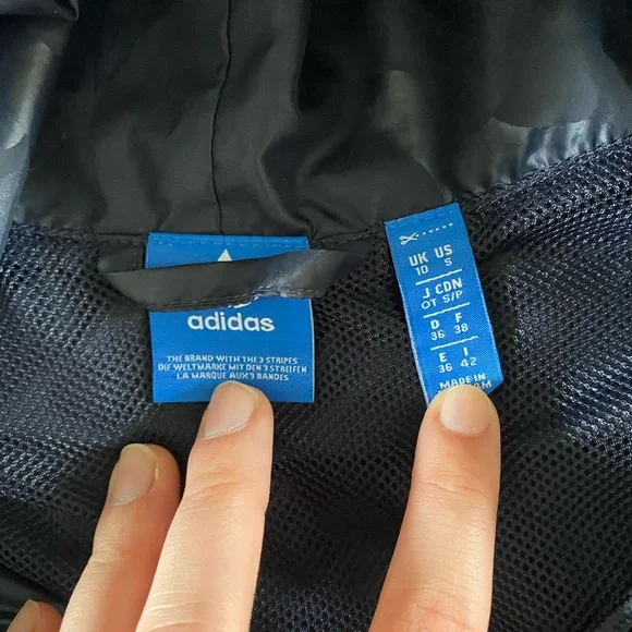 Small Adidas Blue Print Windbreaker - Picture 5 of 6